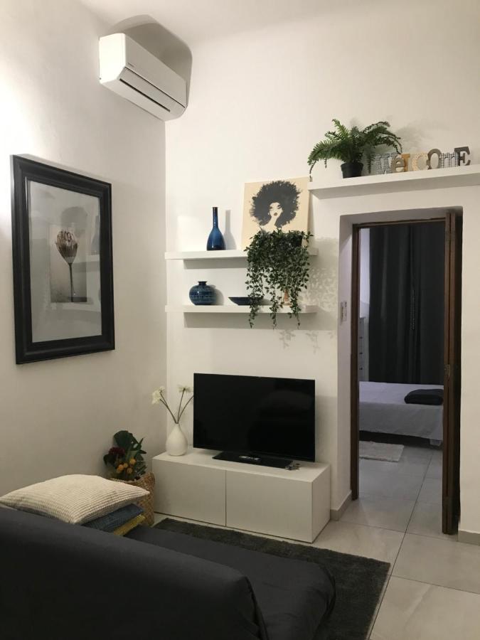 Casa Tibaldi - Bocconi Apartment มิลาน ภายนอก รูปภาพ