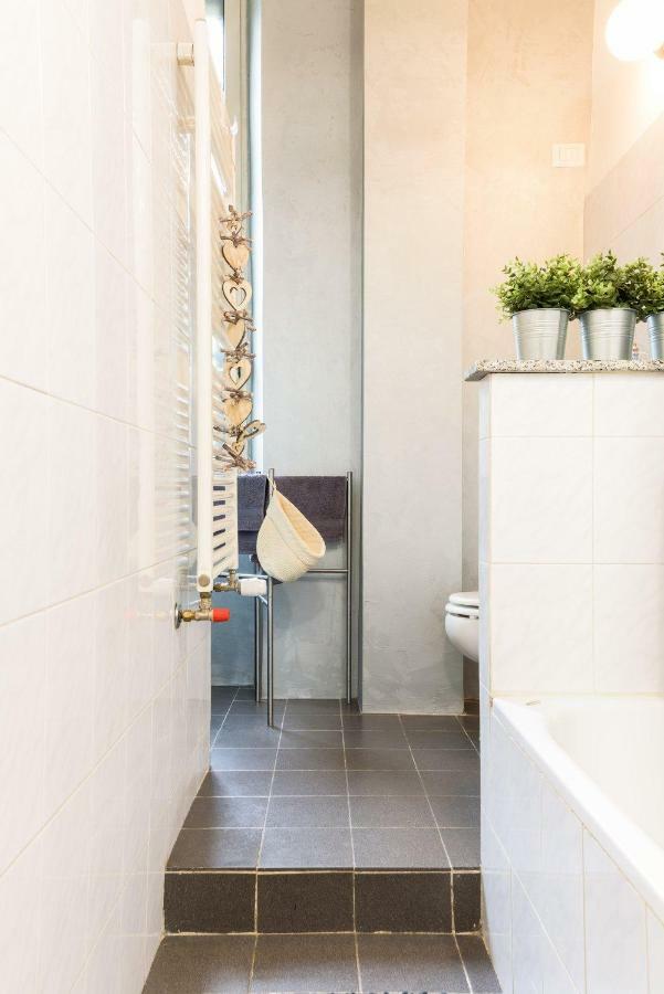 Casa Tibaldi - Bocconi Apartment มิลาน ภายนอก รูปภาพ