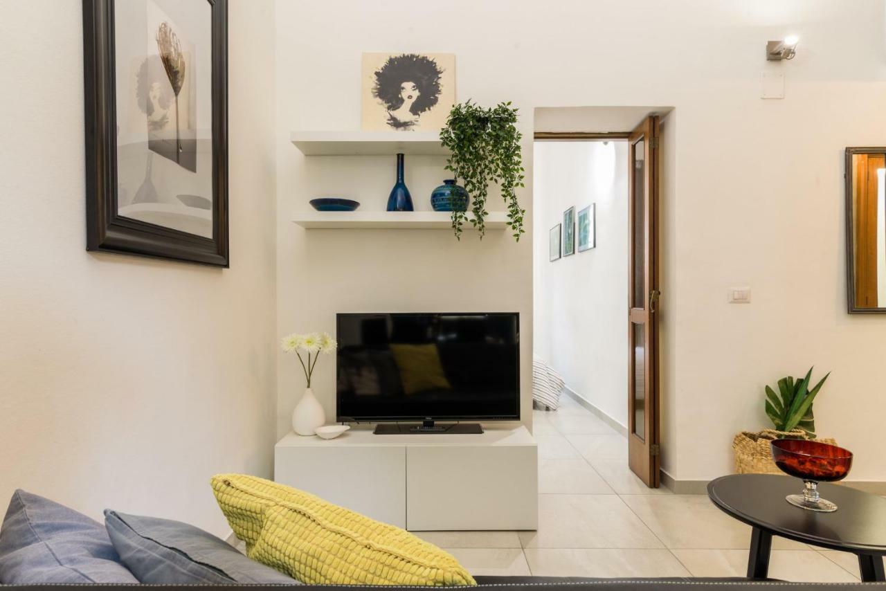 Casa Tibaldi - Bocconi Apartment มิลาน ภายนอก รูปภาพ