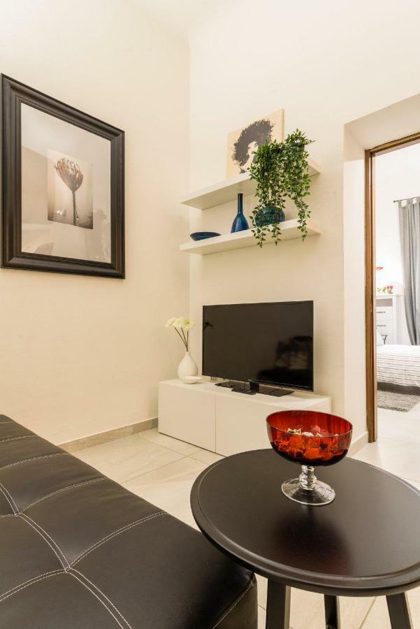 Casa Tibaldi - Bocconi Apartment มิลาน ภายนอก รูปภาพ